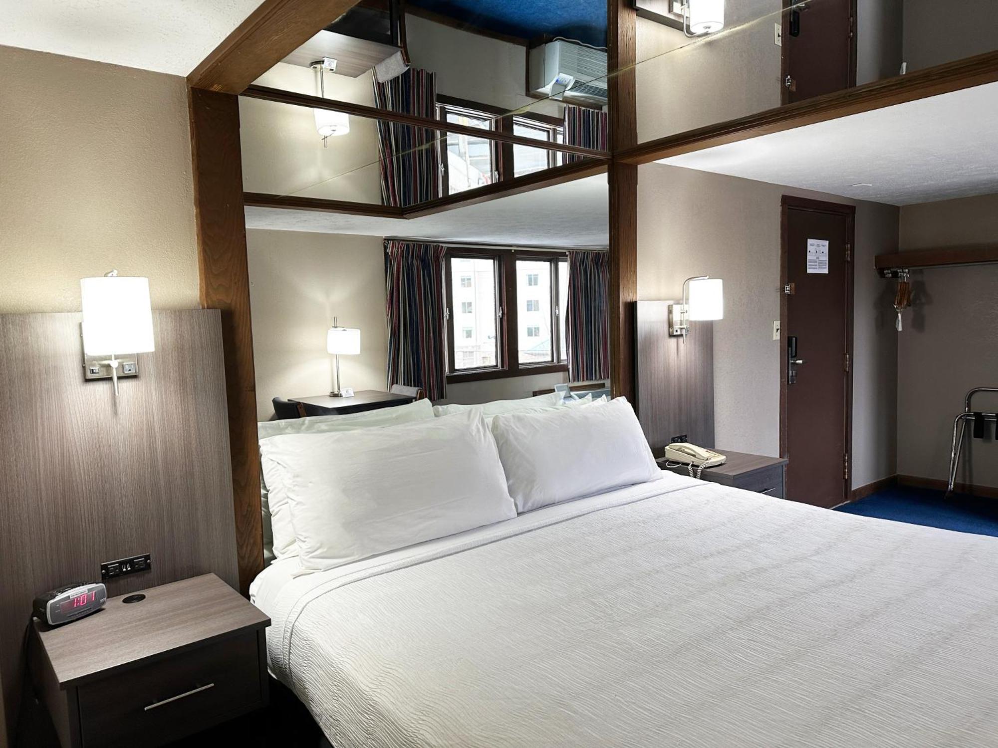 ซิดนีย์ เจมส์ เมาน์เท็น ลอดจ์ Hotel แกตลิงเบิร์ก ภายนอก รูปภาพ